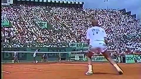 Edberg HighBackhand