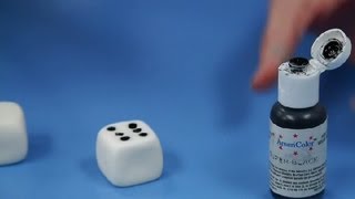 How to Make Dice With Fondant : Fondant Designs & Tips