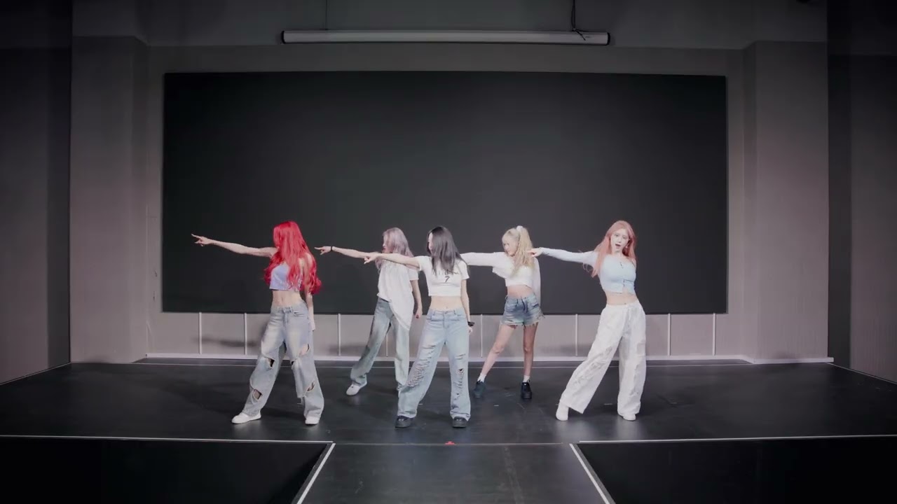 ELL&s - 'Cloud 99' Dance Practice