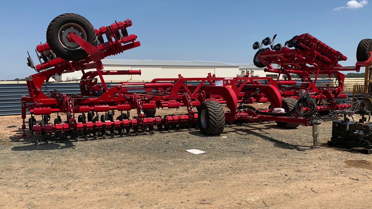 Landed, hot and setting up in Echuca with new Horsch Equipment YouTube