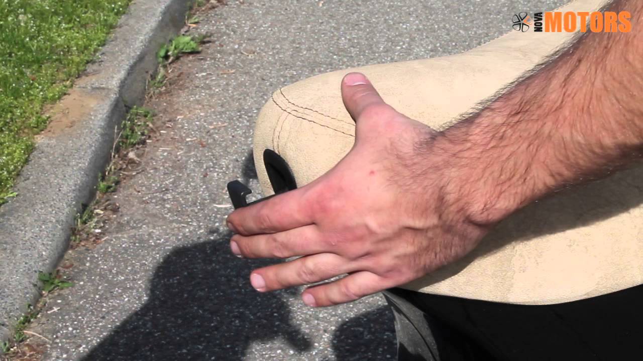 Vespa lx 50 - Gepäckhaken funktion - YouTube