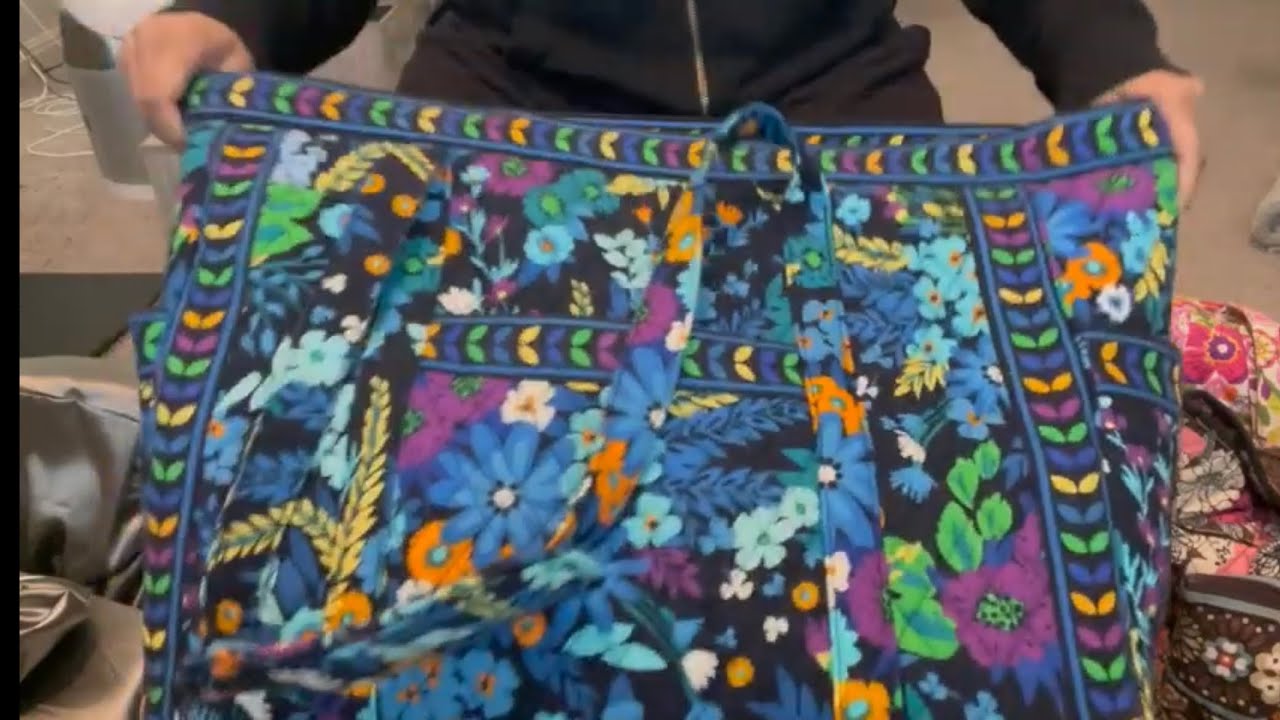 ASMR - Purse Collection Part 2 (whisper)