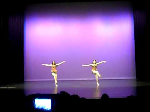 woodside high school dance team duet kayla & lexi to remember & down