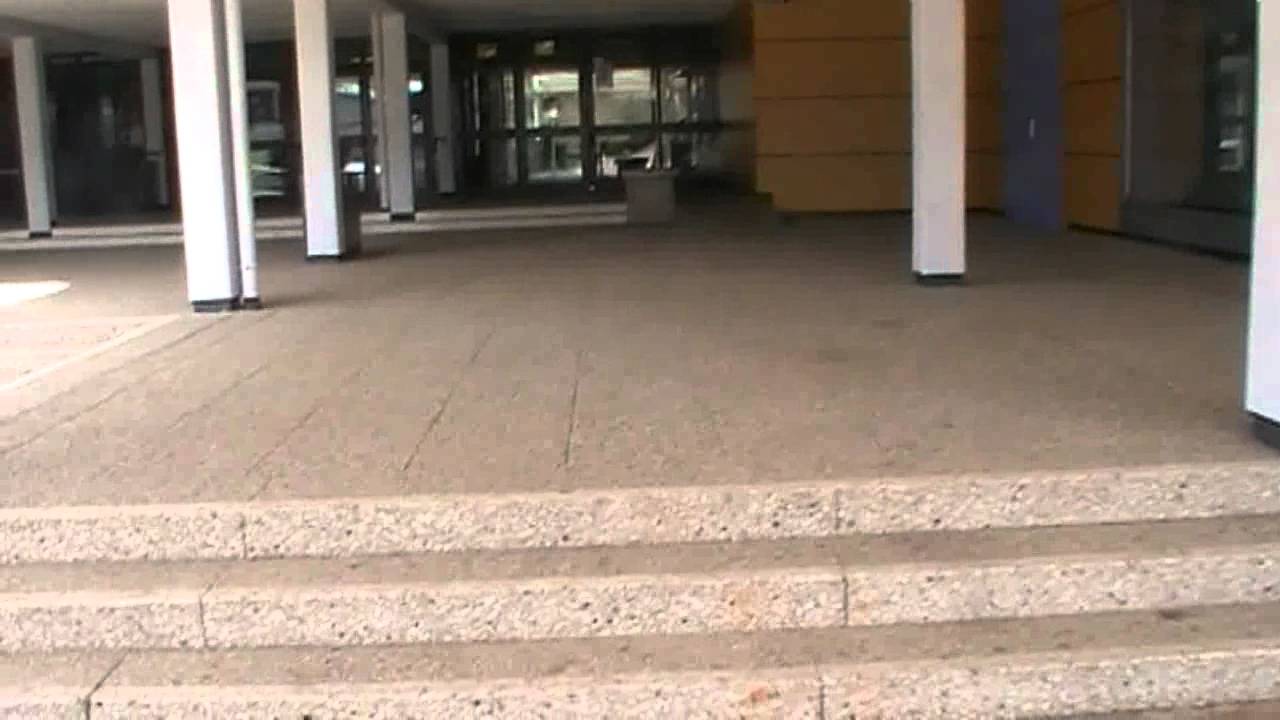 Quadrocopter-Flug über Lage