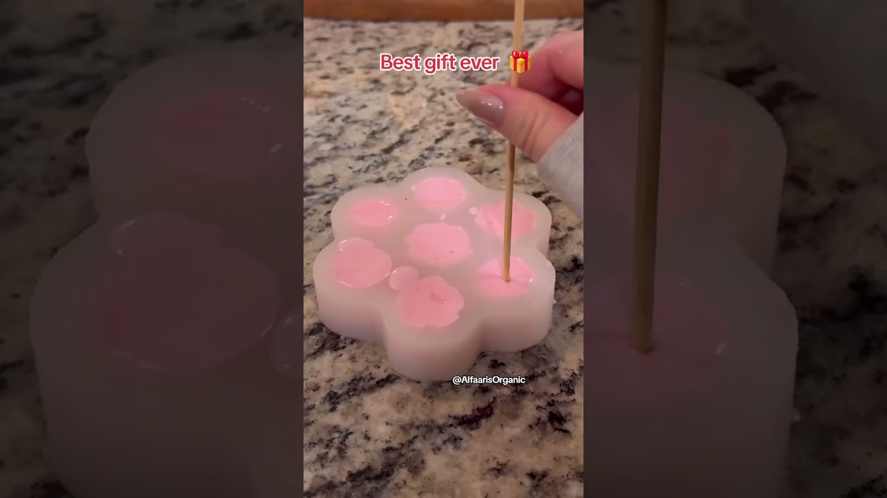 Nature ke ingredients, handmade perfection soft fresh aur glowing skin Order now whatsap03316665445