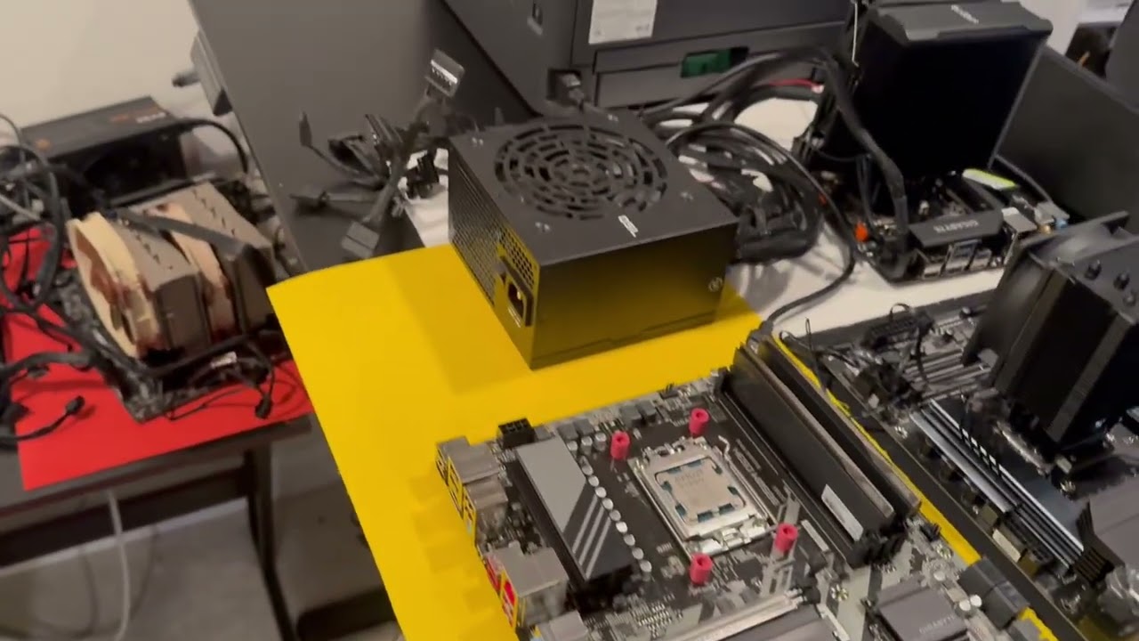 First impressions Review:  InfiniPower Electric Standing, Adjustable Height Stand up Desk, 24x40