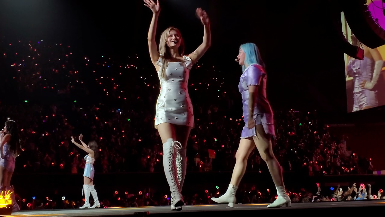 220215 TWICE 4th World Tour "III" What is Love? at Los Angeles