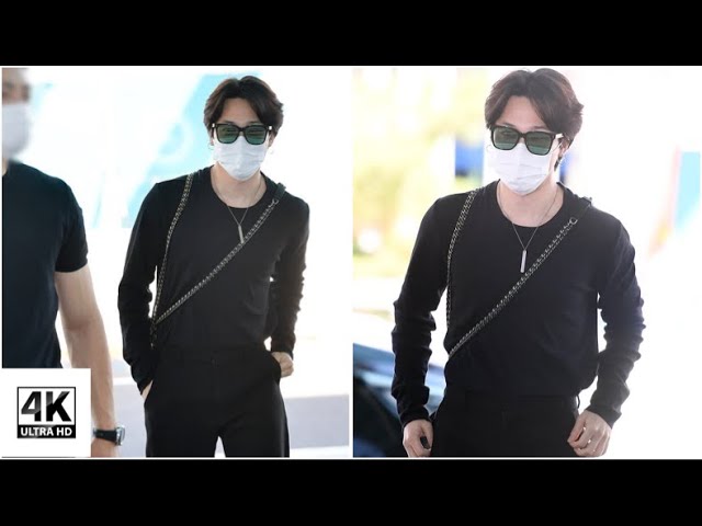 Bts jimin turned airport into his personal runway,wearing same