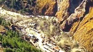 Dam was destroyed by a Himalayan glacier. Flooding in Chamoli, Uttarakhand, India / Disasters