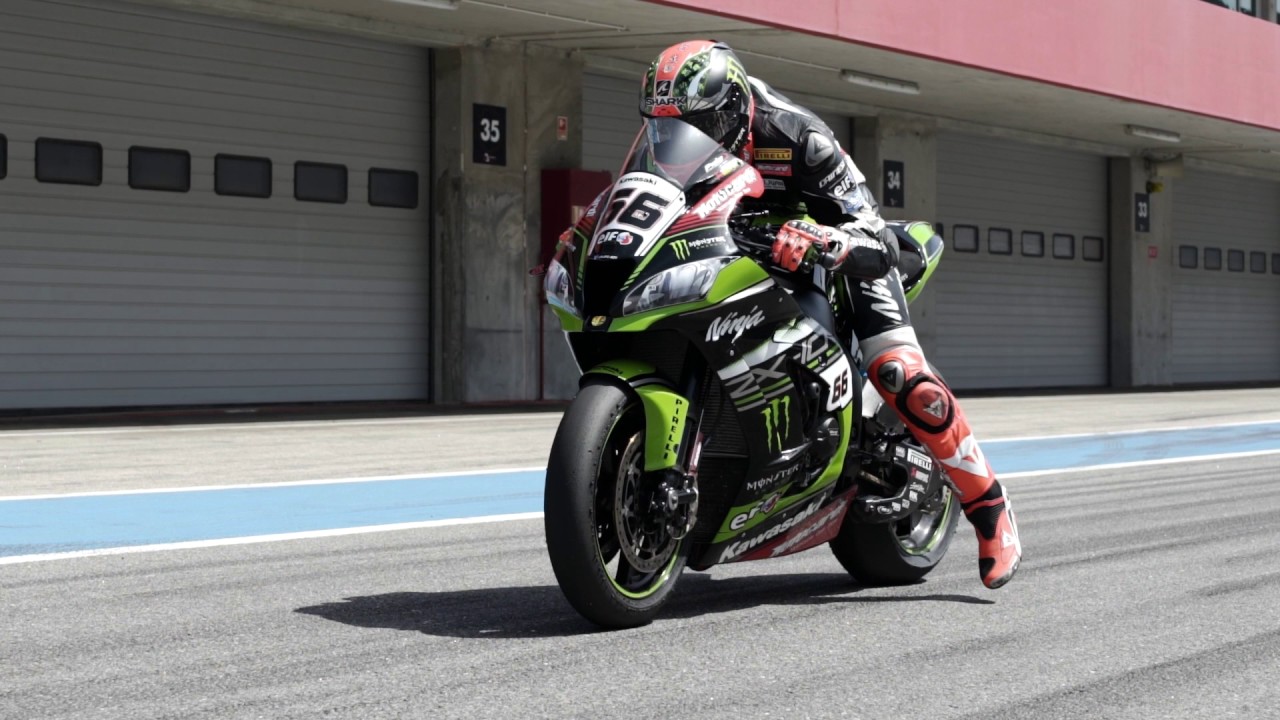 17 Wsbk Kawasaki Racing Team Testing Ninja Zx 10rr At Algarve International Circuit Portugal Youtube