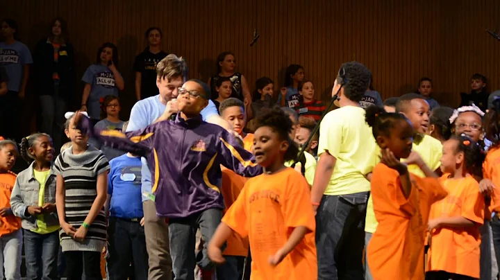 Jeff Slaughter leads M-Jam participants in 'Samson'