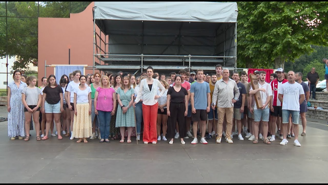 Hurbiletik - Les Urdiñarbetar préparent la pastorale