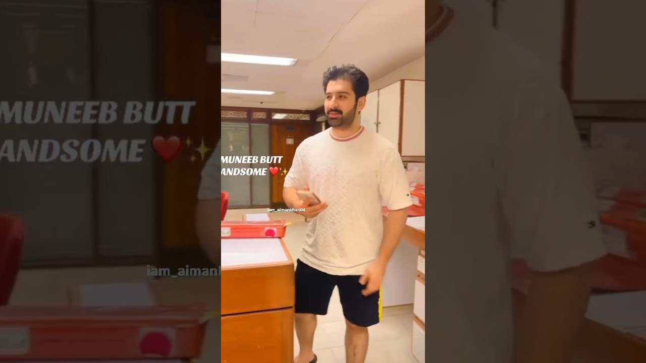 muneeb in hospital for waiting his baby girl brith