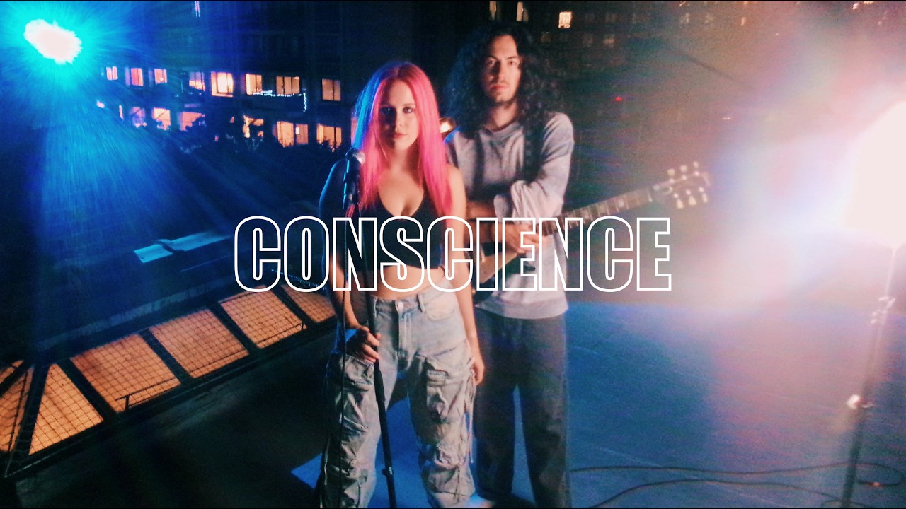Definitely Maybe - "Conscience" (OFFICIAL VISUALIZER) bekijken op YouTube Definitely Maybe - "Conscience" (OFFICIAL VISUALIZER) bekijken op YouTube