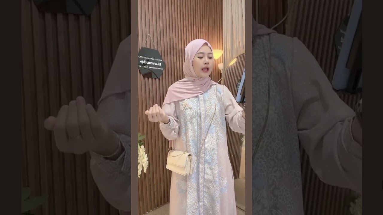 DRESS TERBARU DAN HIJAB SEGIEMPAT PREMIUM MEWAH !! MINAT KLIK ESTALASE SHOPEE DI DESSKRIPSI