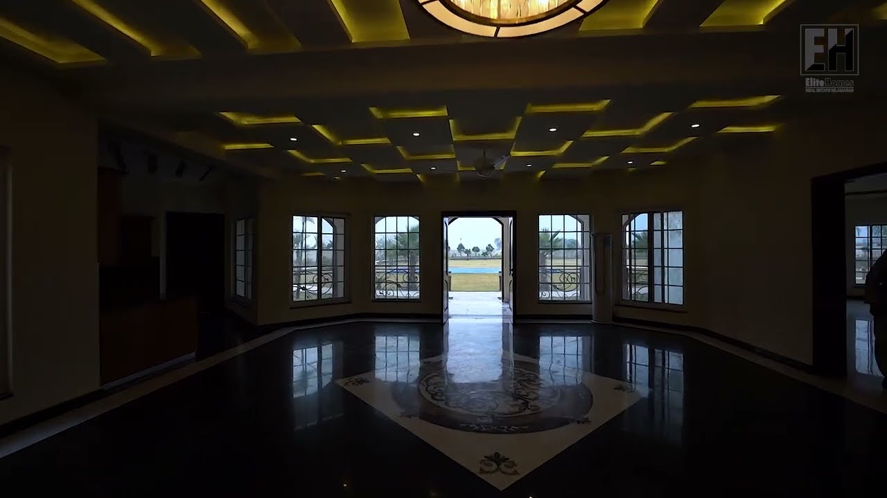 Luxurious Farm House in Chack Shehzad