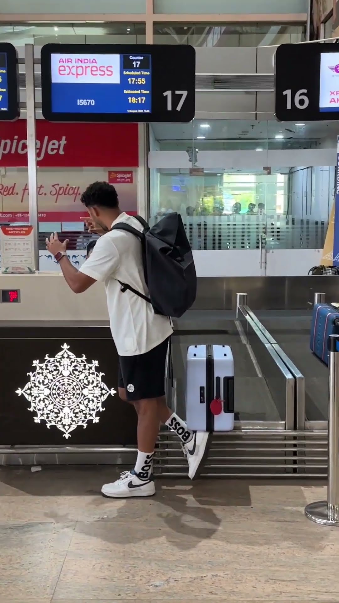 never again have problems with luggage being overweight ??