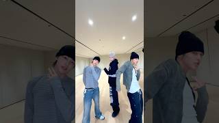 Download Lagu 𝑲𝑰𝑺𝑺 𝑲𝑰𝑺𝑺 w #CORTIS 💚 #TXT #HUENINGKAI #SEONGHYEON #KEONHO MP3 Download Lagu 𝑲𝑰𝑺𝑺 𝑲𝑰𝑺𝑺 w #CORTIS 💚 #TXT #HUENINGKAI #SEONGHYEON #KEONHO MP3