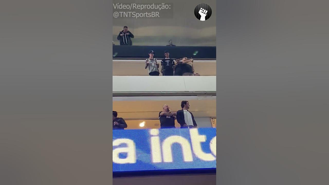 Convidado pela LaLiga, Luva de Pedreiro visita estádio do Atlético