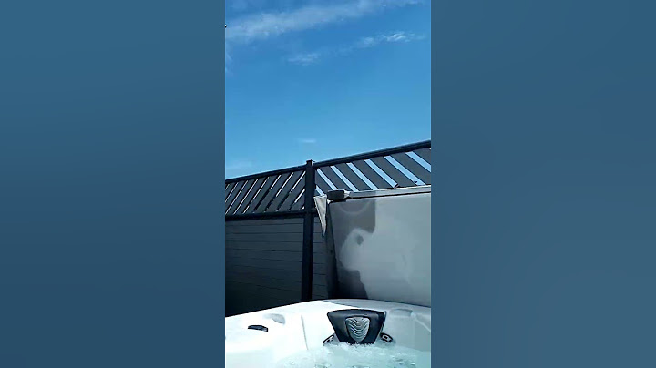 Un ❤️ dans le ciel quand je suis dans le jacuzzi !