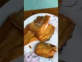 Ăn cơm với khô và xoài chín, mấy tộ đây bà con 😄