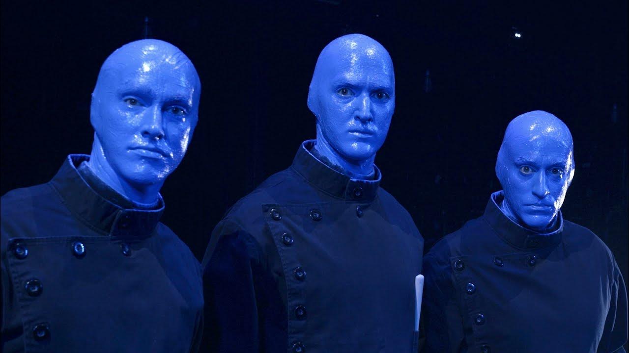 Группа голубых мужчин. Blue man Group солистка. Blue man группа без грима. Блю мен групп без масок. Blue man Group без масок.