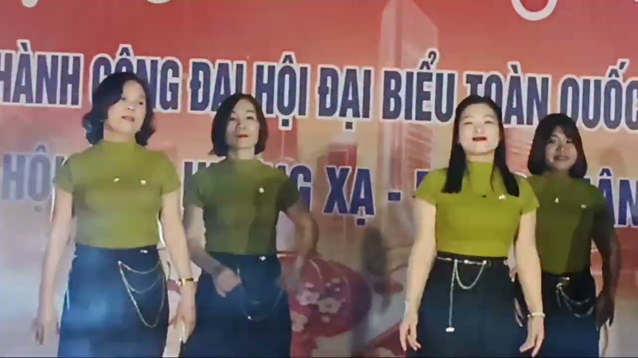 Nhóm Kim Cúc Khu 6 Hương Xạ Lễ Hội Đình Hương Xạ 2026