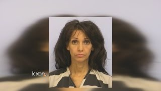 Woman arrested for throwing Molotov cocktail in front of Planned Parenthood