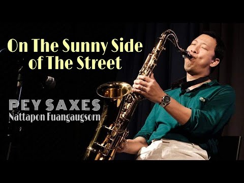 on-the-sunny-side-of-the-street-by-p-e-y-s-a-x-e-s