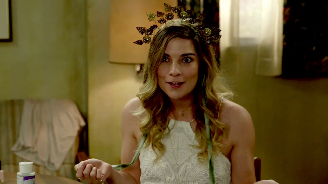 Inside Schitt’s Creek Alexis’ Breakup Advice YouTube