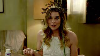 Inside Schitt’s Creek: Alexis’ Breakup Advice