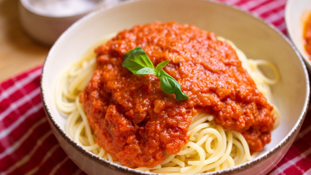 How to Make Spaghetti with Marinara Sauce - YouTube