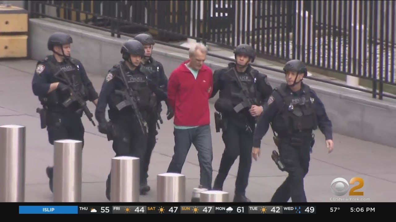 Armed Man Outside United Nations Prompts Lockdown, Standoff With Police ...