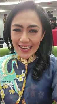 Brigita Manohara Presenter Cantik TV One Ungkap ini ke Bayu Samekto HIPMI Gorontalo