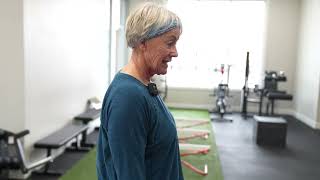 72-Year-Old Told “Bone-On-Bone” Knee… Now She’s Jumping & Deadlifting Again