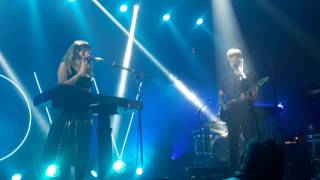 "Shark" - Oh Wonder (live)