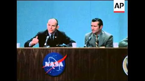 SYND 13-12-69 CREW OF APOLLO 12 HOLD PRESS CONFERENCE