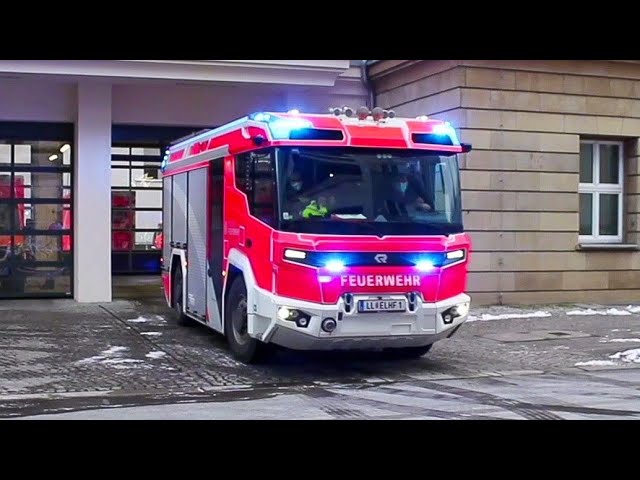 Die Erste Einsatzfahrt/AT-Presslufthorn] Neues Elektro-LHF, Berliner  Feuerwehr