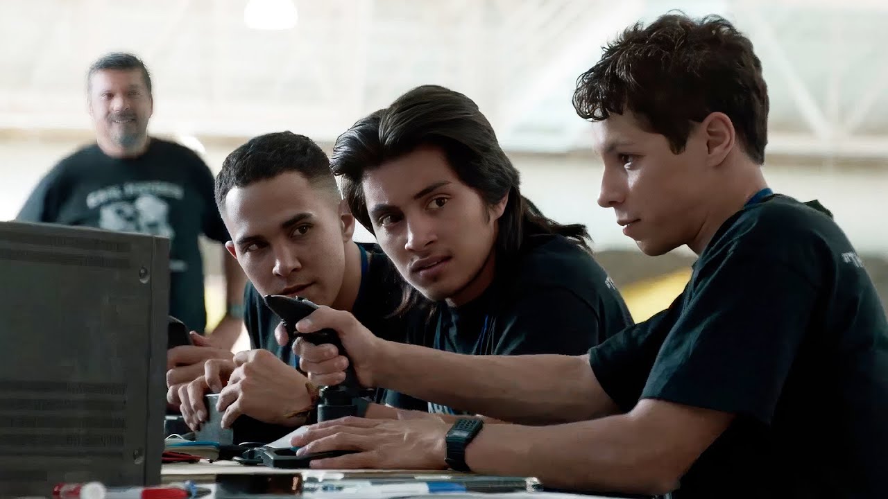 真實故事改編！四個高中生參加機器人大賽，竟打敗麻省理工大學成功奪冠！豆瓣高分勵誌電影《拼湊夢想》