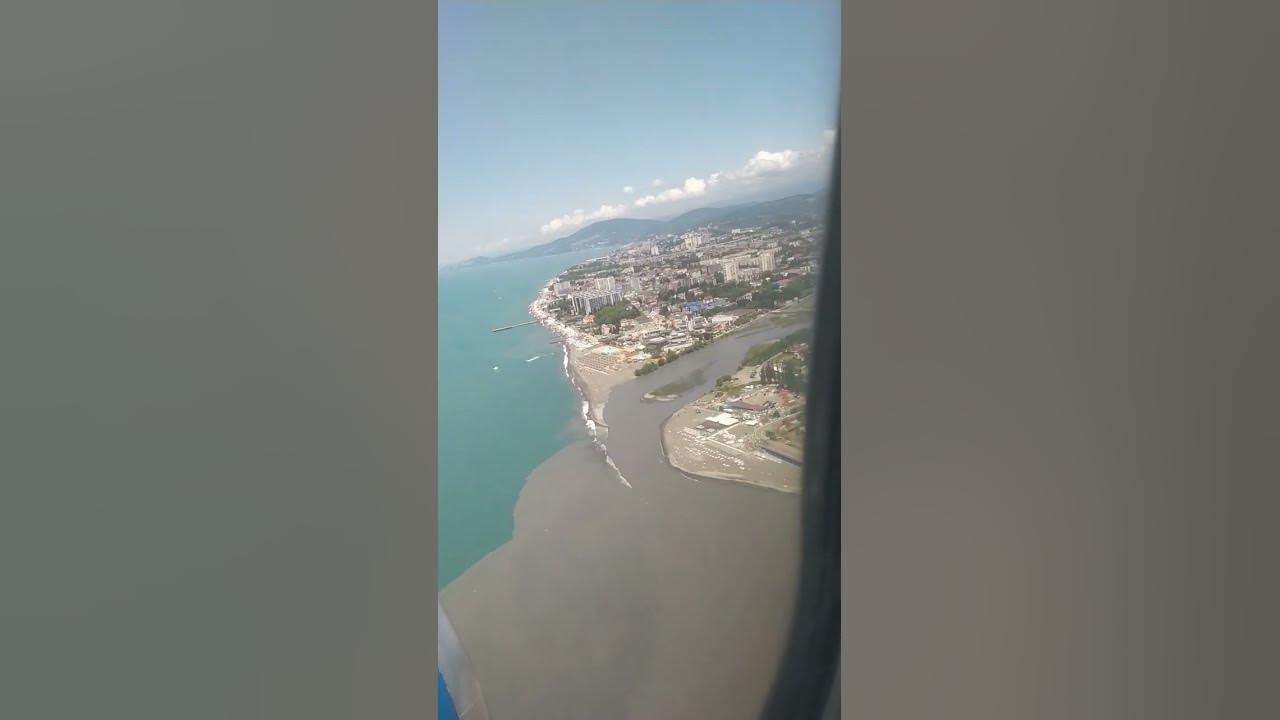 Адлер самолеты над пляжем