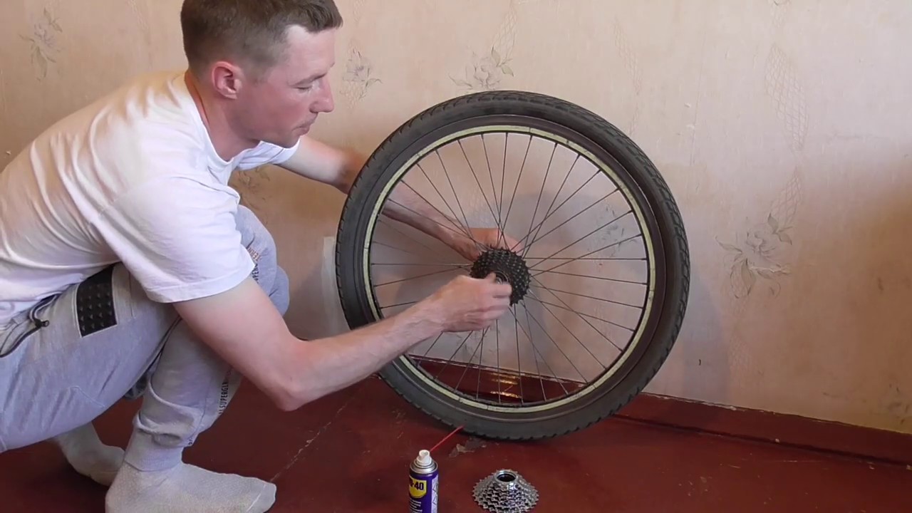 Как легко поменять ТРЕЩЕТКУ (задние звездочки) - YouTube