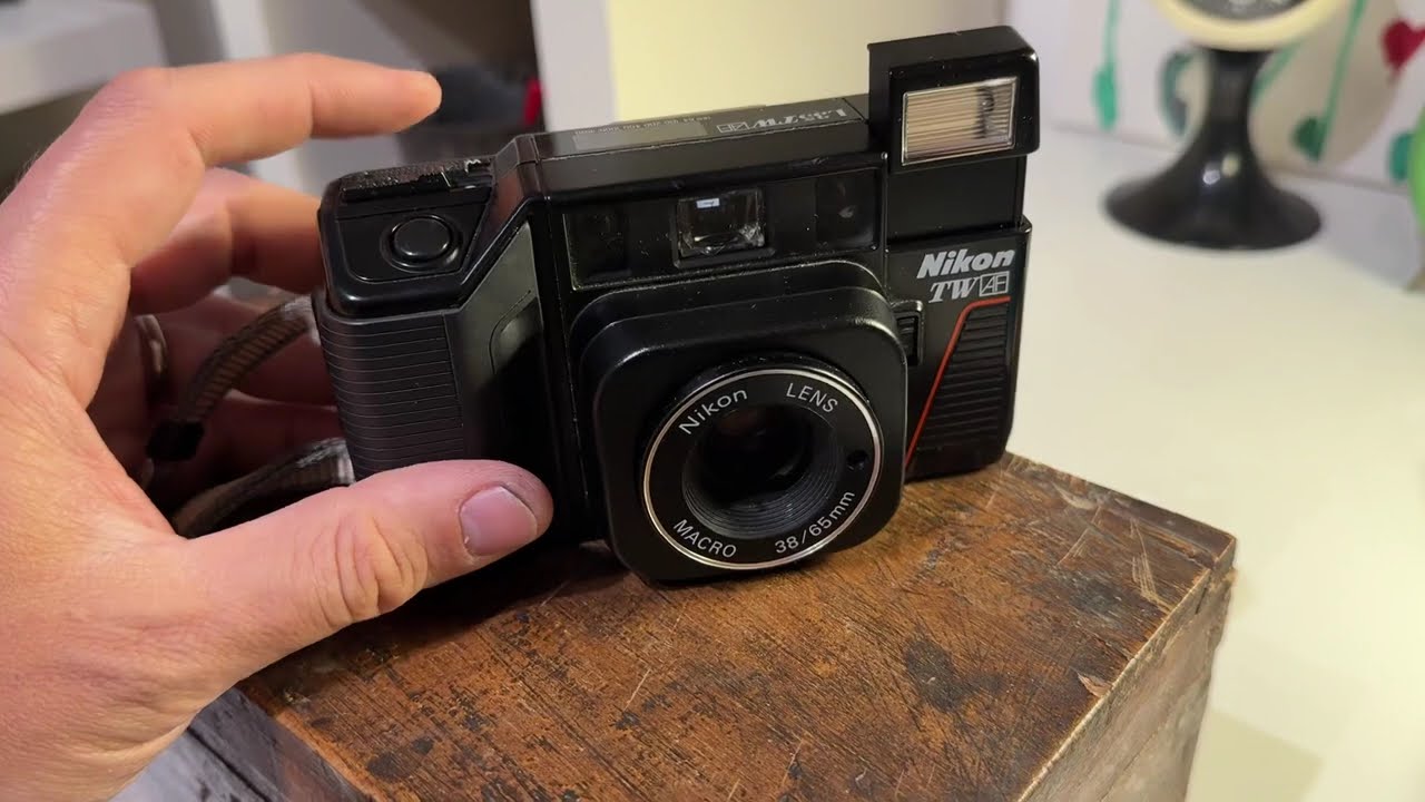 Nikon L35 TW AF vintage foto camera 38/65mm Macro lens - YouTube