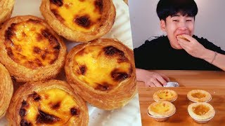 Mukbang Eating Broadcasting With Egg Tart And Apple Tart Eating Show