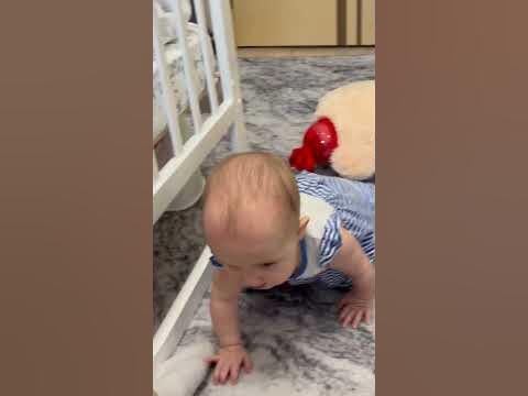 Малышка ползет к маме #дети #ребенок #рекомендации #счастье #улыбка # ...