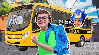 Igor e Gabriel ensina as regras do ônibus escolar com Maria Clara e brinca de ajudar os amigos