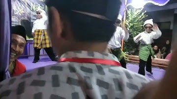Tari Kreasi Islam Tomat (Tobat Maksiat) wali band Memperingati Isra mi