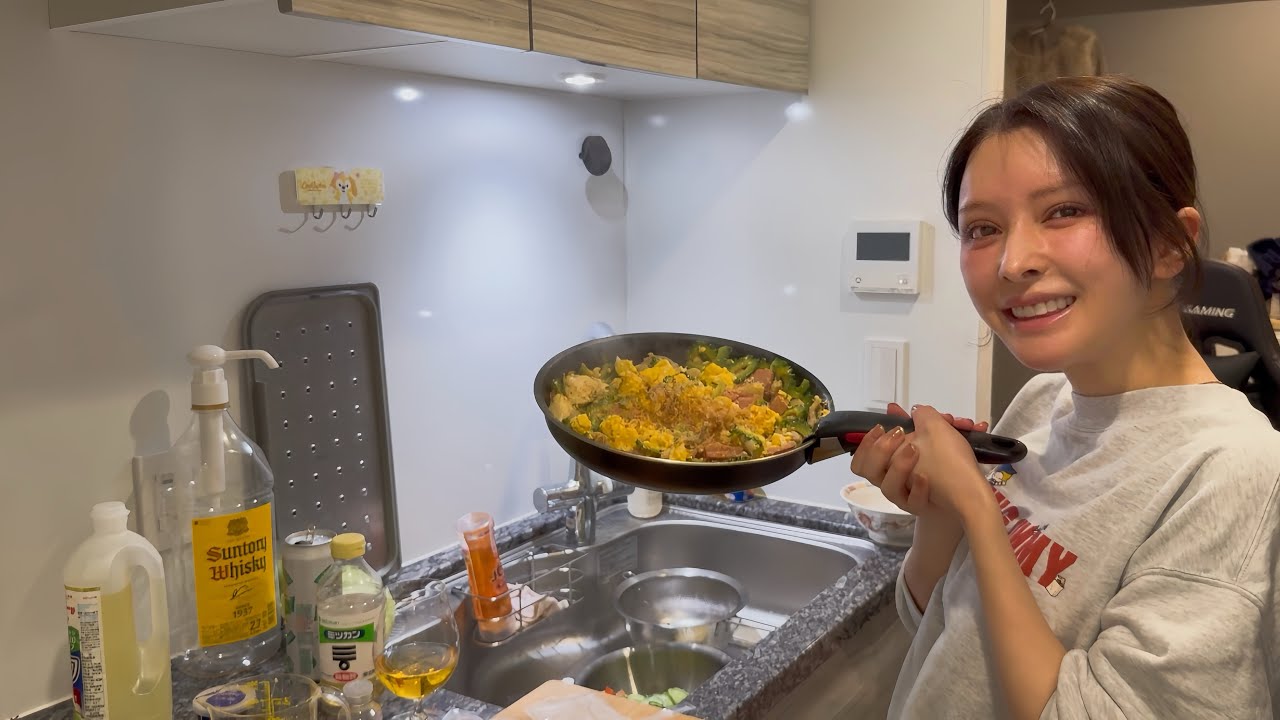 さまざまな野菜を切りながら話しました