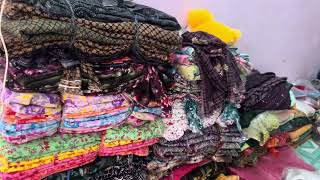 Dukaan me kapdo ka new stock aa ya hai guis 