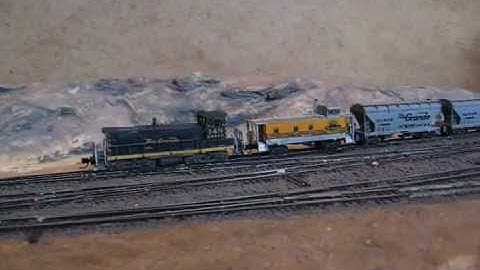 DRGW149 SW1000, scratch build in Z-scale