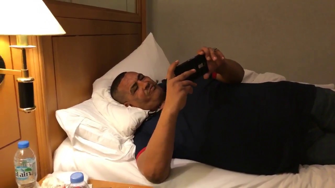 مباشرة من ابوظبي نيبا ناشط اعايش السعادة بلا حياة